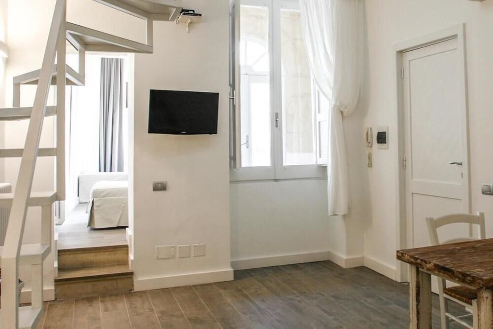 Casa Balmes Bed & Breakfast 2*